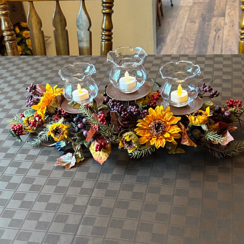 Centerpiece/ Candle Holder w-Thanksgiving & Christmas silk flowers included